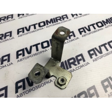Кронштейн обшивки моторного отсека Fiat Punto 2005-2018 51870504
